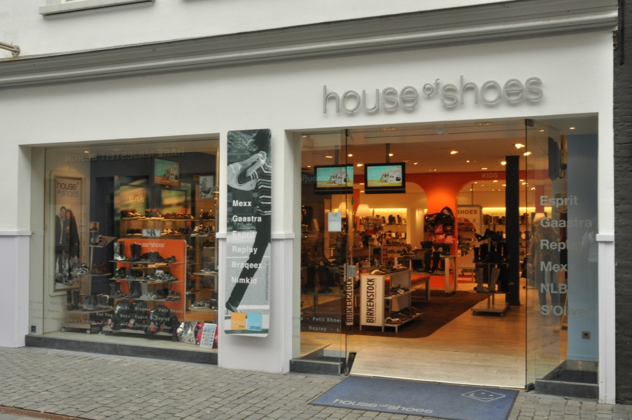 House of Shoes